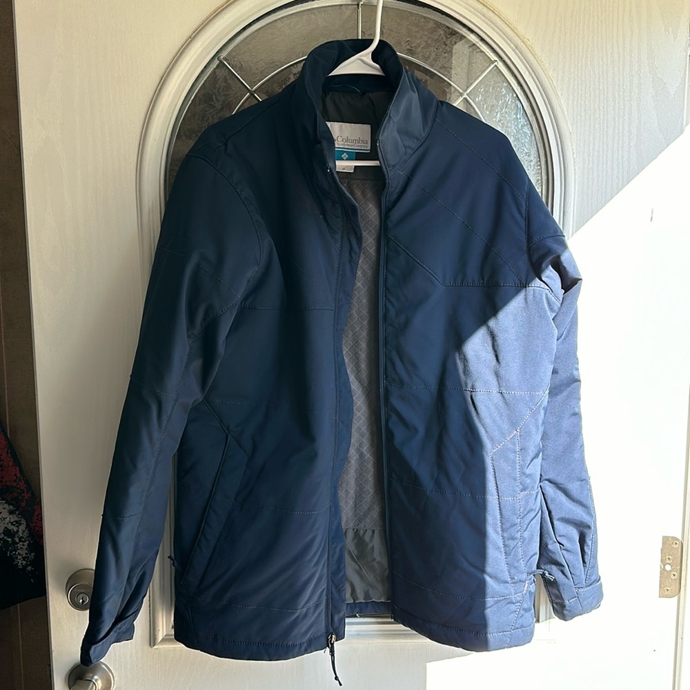 Men’s Navy and Grey Columbia Omni-Shield Jacket, size M